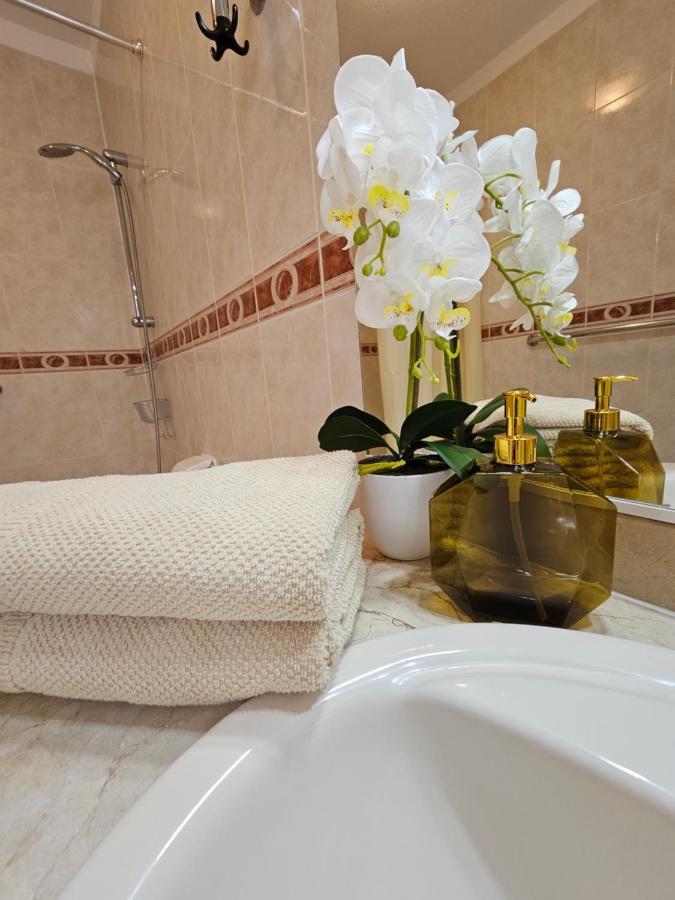 New Holiday Home Beautiful Sea View With Aircon, Costa Adeje Costa Adeje  Exterior photo
